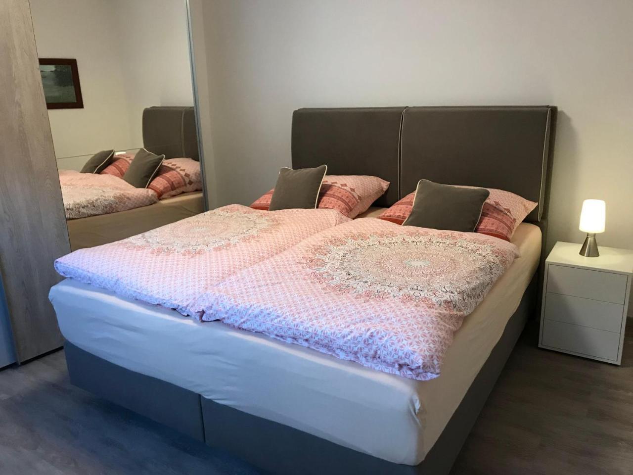 Haus-Hafenblick Villa Lassan Kültér fotó